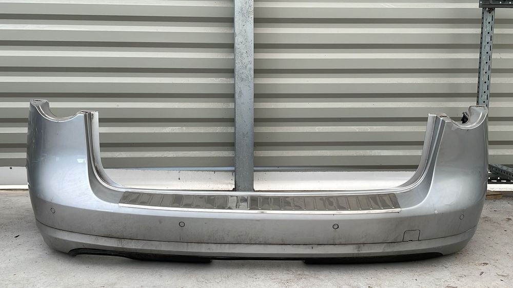 Volkswagen Passat B6 Kombi R LINE Zderzak Tył LA7W Czujniki Parkowania