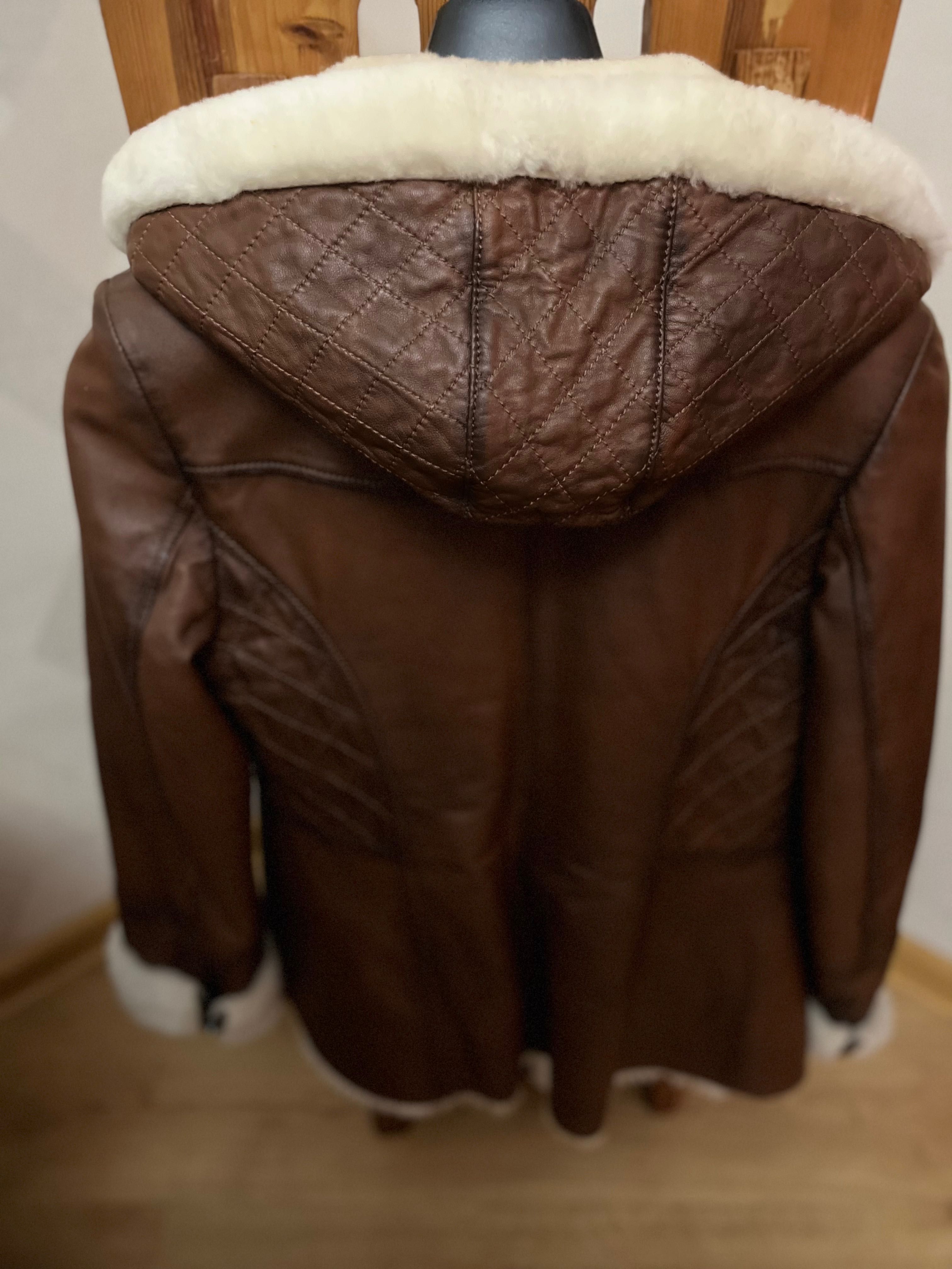 Зимова куртка жіноча Нова