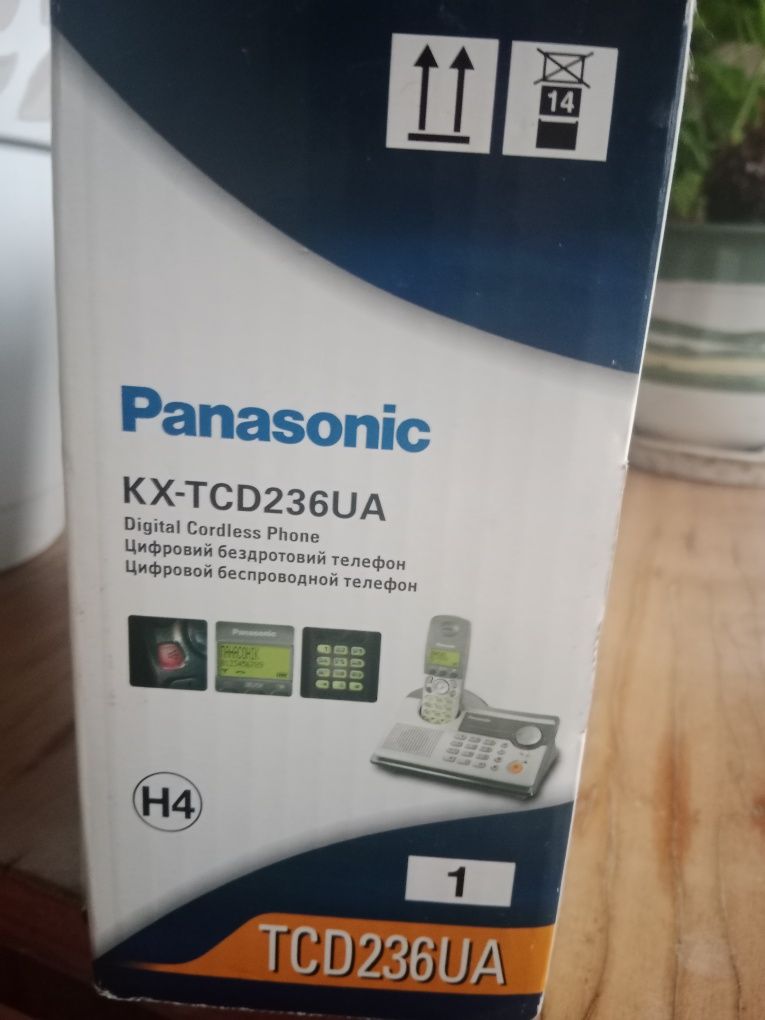 Цифровий бездротовий телефон Panasonic