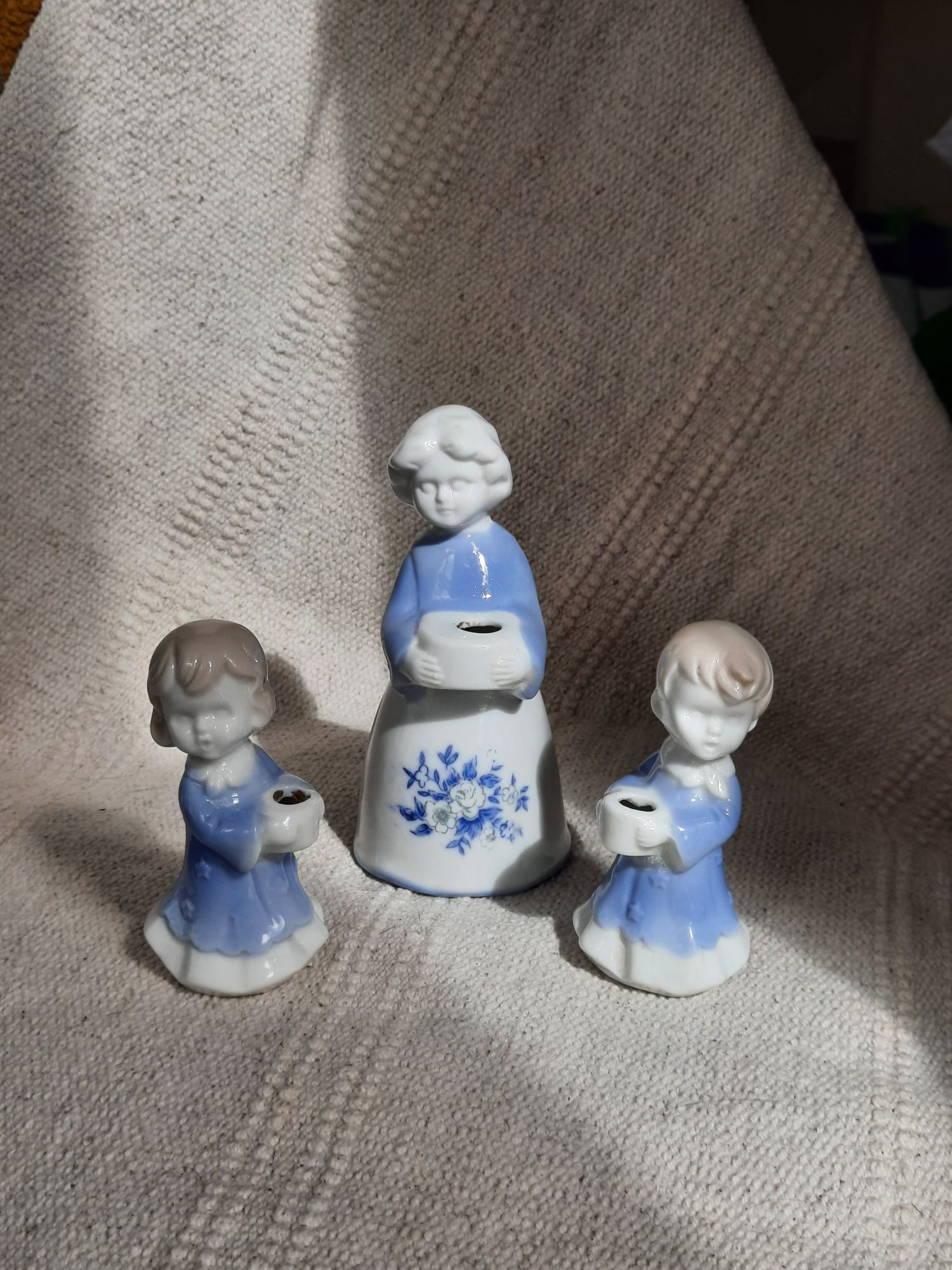 Zestaw porcelanowych świeczników aniołki boże narodzenie vintage