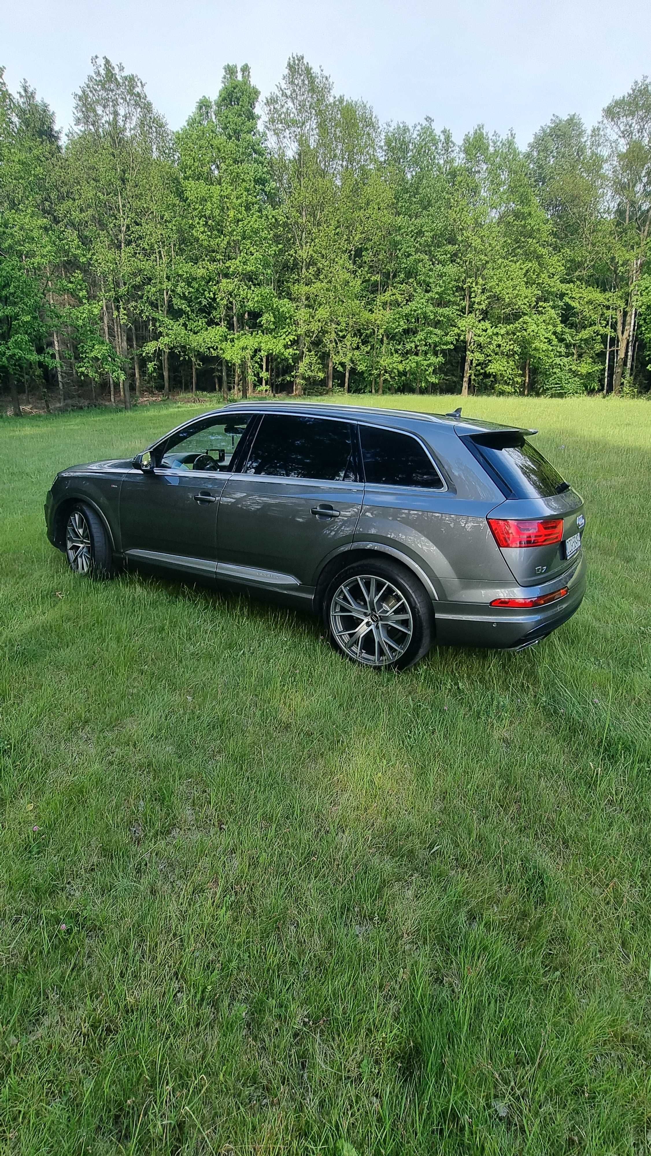 .::AUDI Q7  3.0 TDI 272KM::.S-Line Virtual  Matrix Dociągi Radary