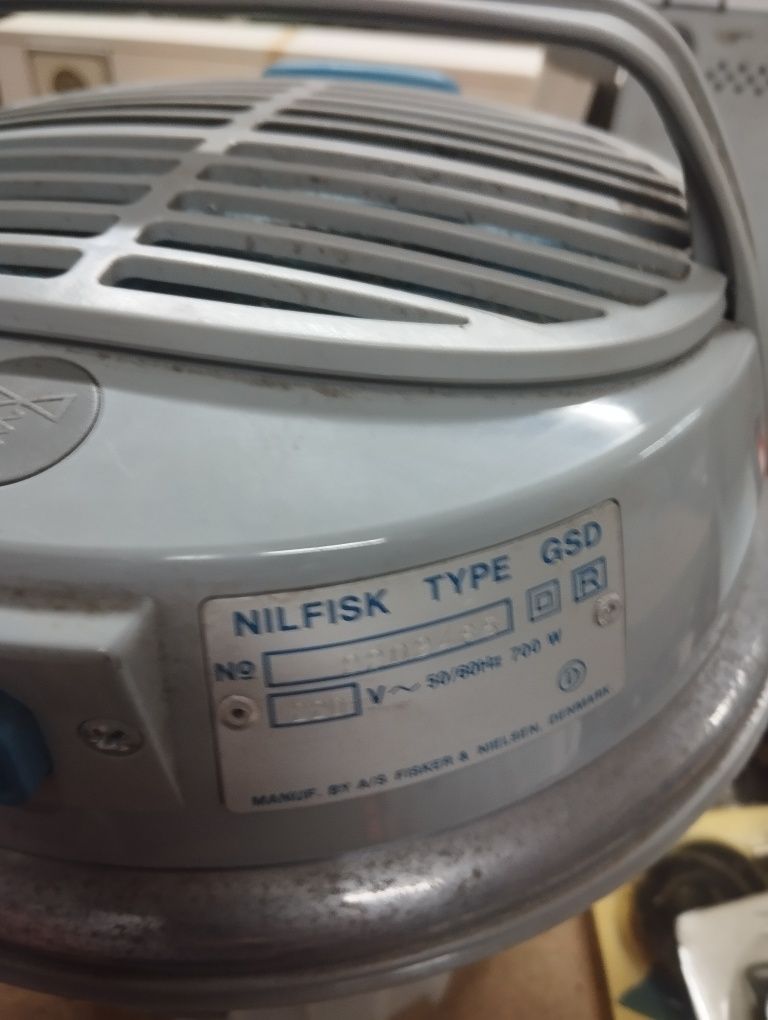 2 motores de aspirador Nilfisk