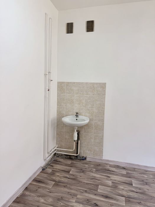 здається кабінет у медичному бізнес-центрі