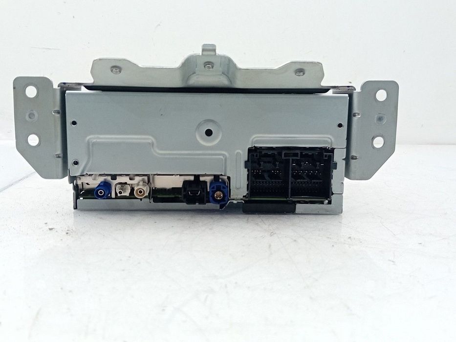 Rádio / auto-rádio FORD Puma (J2K, CF7)