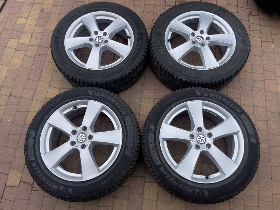 3843. Koła wielosezonowe Tiguan Kodiaq Audi Q3 5x112 235/55/18 8mm