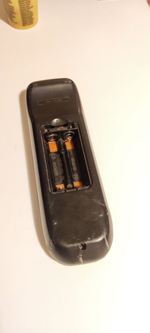 Amplituner Technics SA-AX6 z pilotem