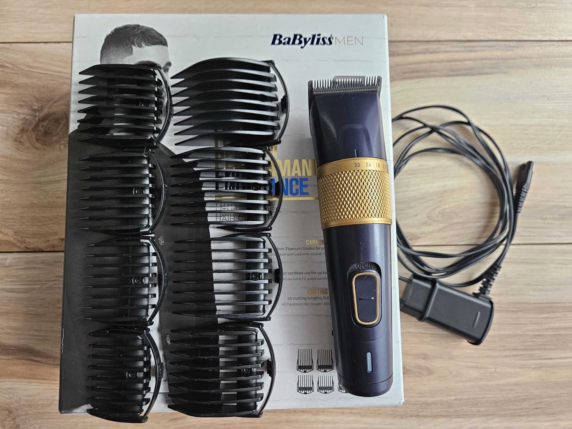 Bezprzewodowa maszynka do włosów BABYLISS E986E (mało używana)