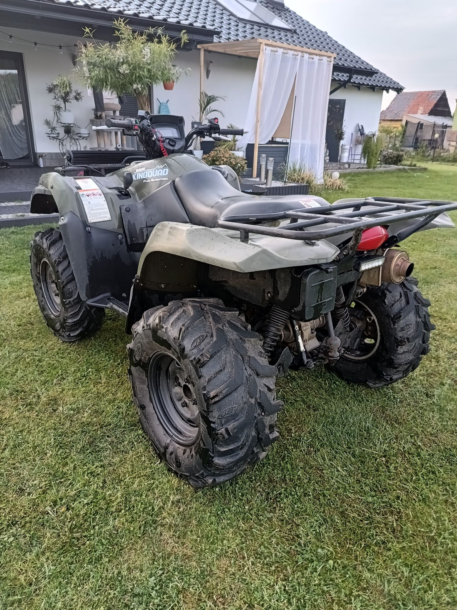 Suzuki kingquad 700