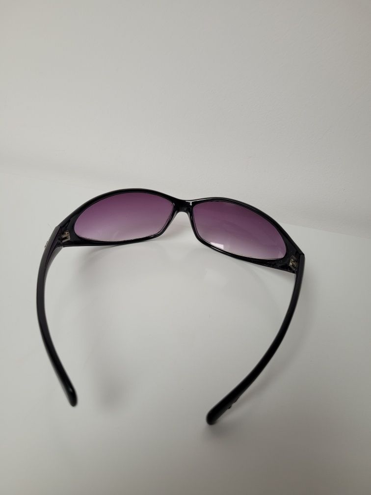 Okulary przeciwsłoneczne fioletowe okrągłe