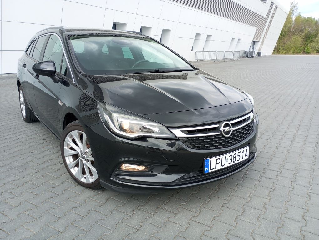 Opel Astra Sport Tourer.