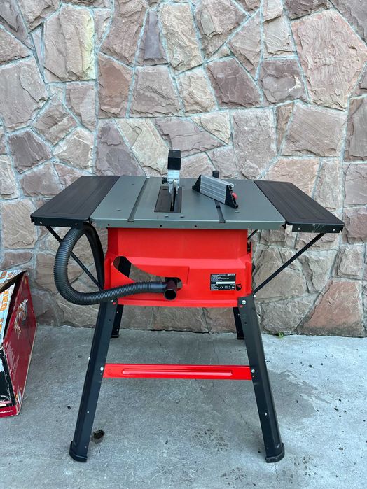 Настільна циркулярна пила Einhell TC-TS 2025 U