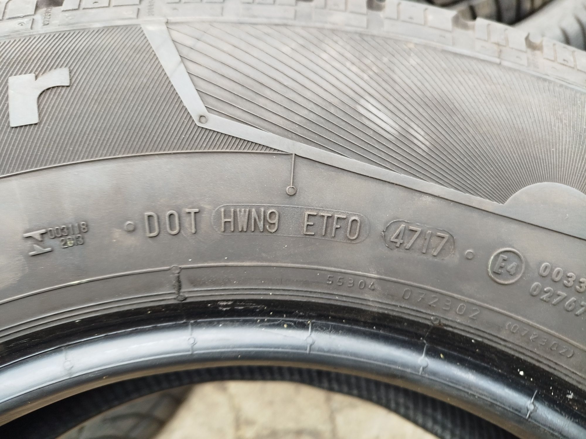 Opona 1szt 225/75/16 CP 116R Continental Vanco Camper Idealna 9,7mm