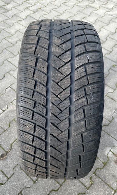 opony VREDESTEIN WINTRAC PRO 285/40 R 22 - 8 szt