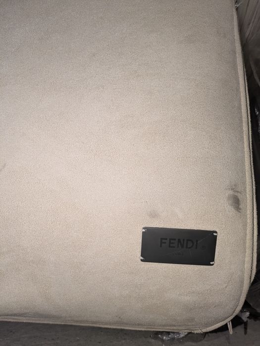 Продам диван  фірми Fendi