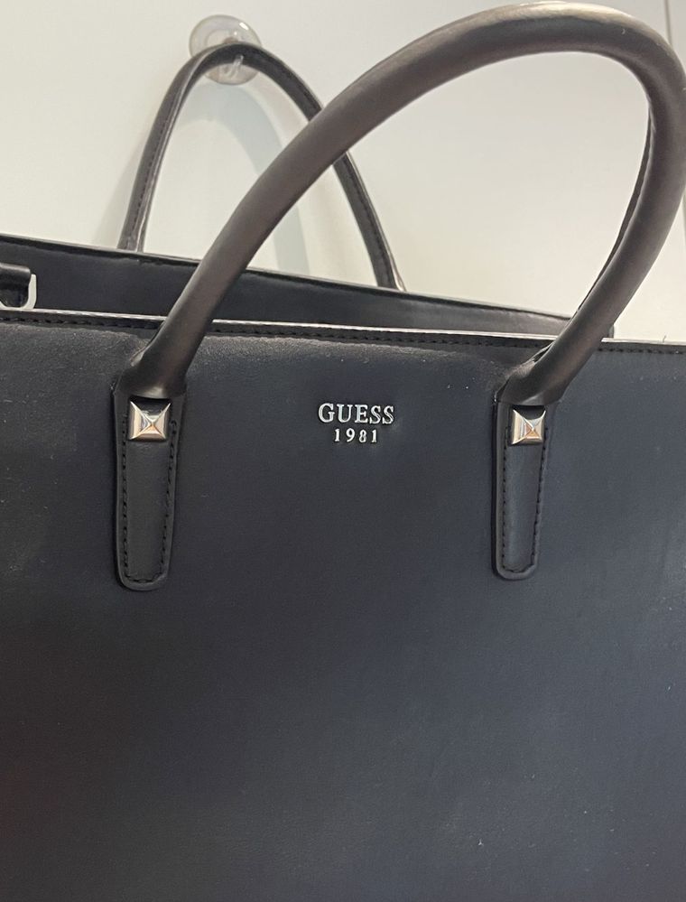 Mala/ Bolsa Guess