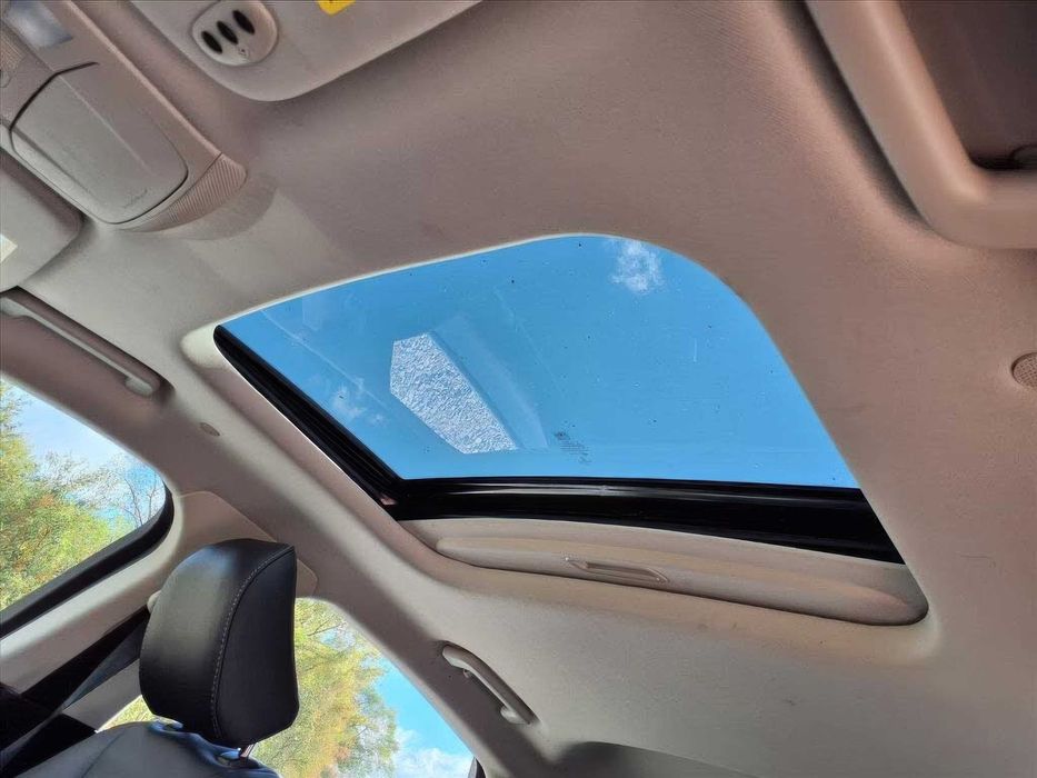 Ford Fusion Hybrid Titanium      2020