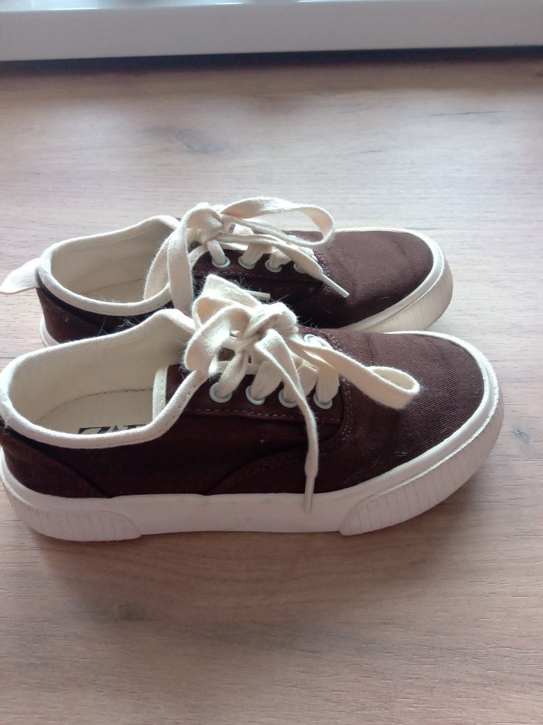 Buty trampki Zara 28