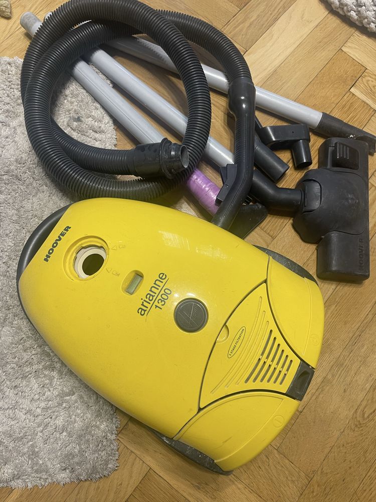 Odkurzacz Hoover Adrianne 1300