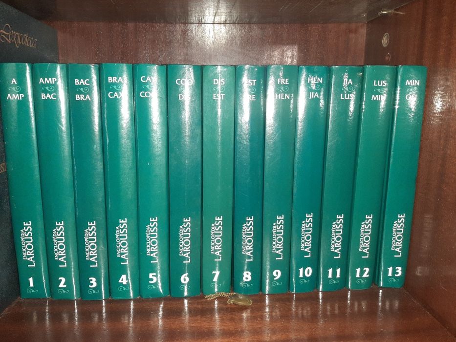 Enciclopédia Larousse