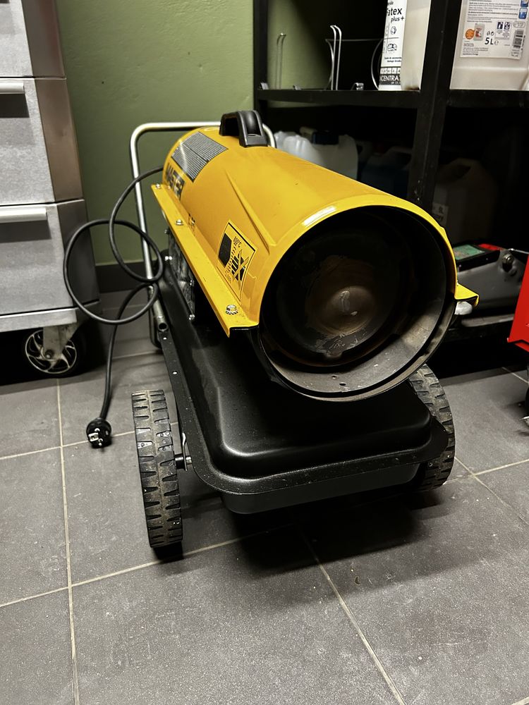 Nagrzewnica olejowa, spalinowa dmuchawa 10 kW