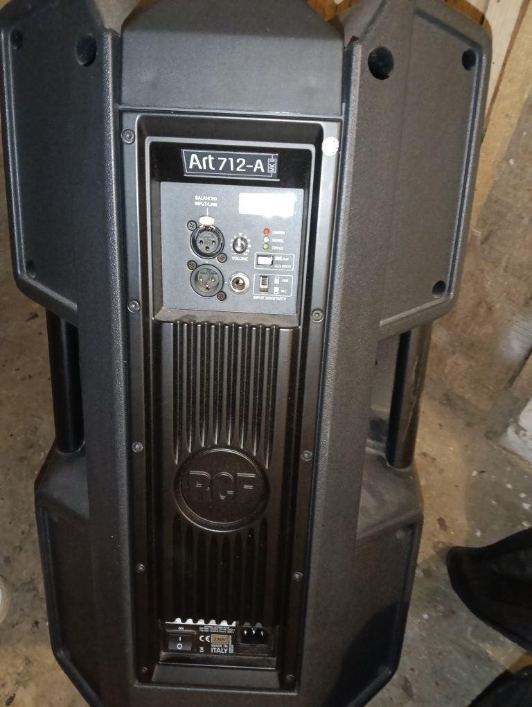 Kolumny RCF 712mk2