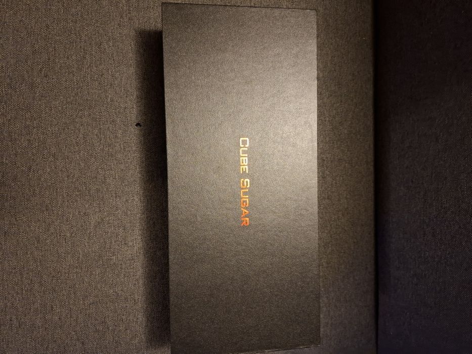 Multiefekt Efekt gitarowy do gitary elektrycznej Cuvave Cube Sugar