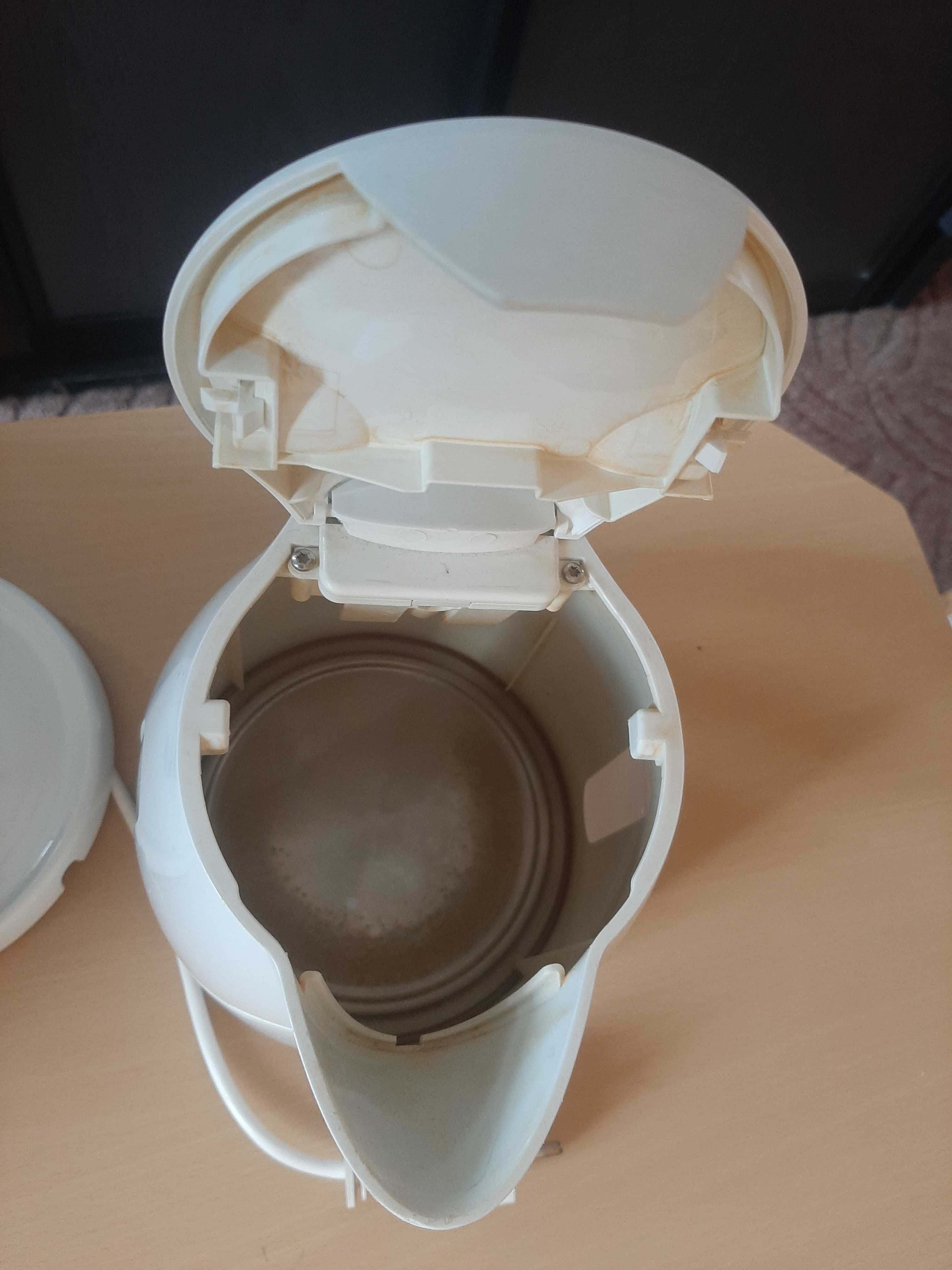 Czajnik bezprzewodowy Philips HD4546 1.5 L  2400V mocny