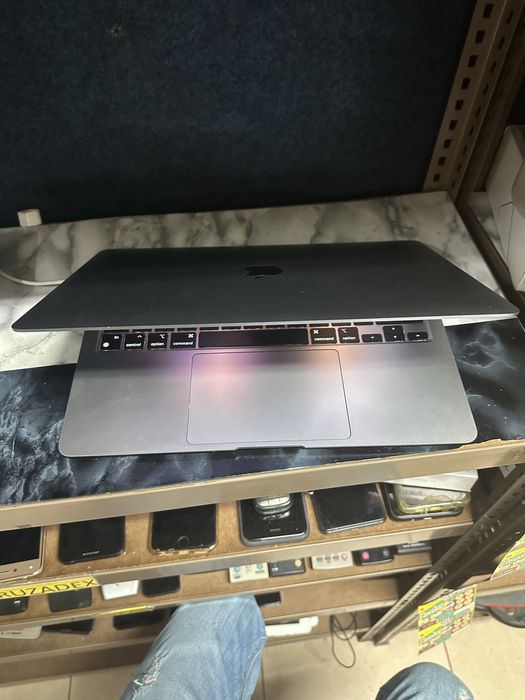 Vendo macbook m1 recondicionado como novo