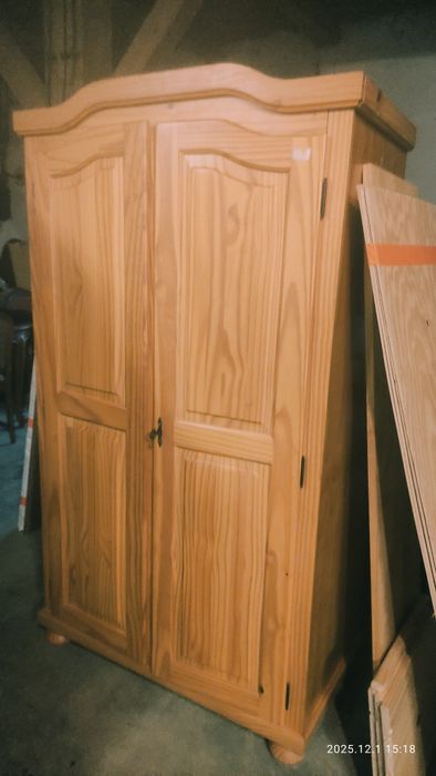 Szafa sosnowa dwudrzwiowa