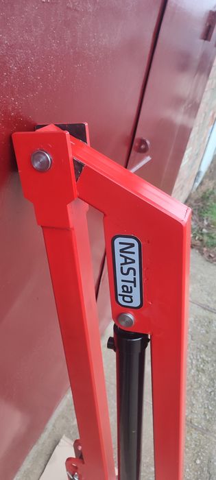 Навантажувач ,маніпулятор, погрузчик.