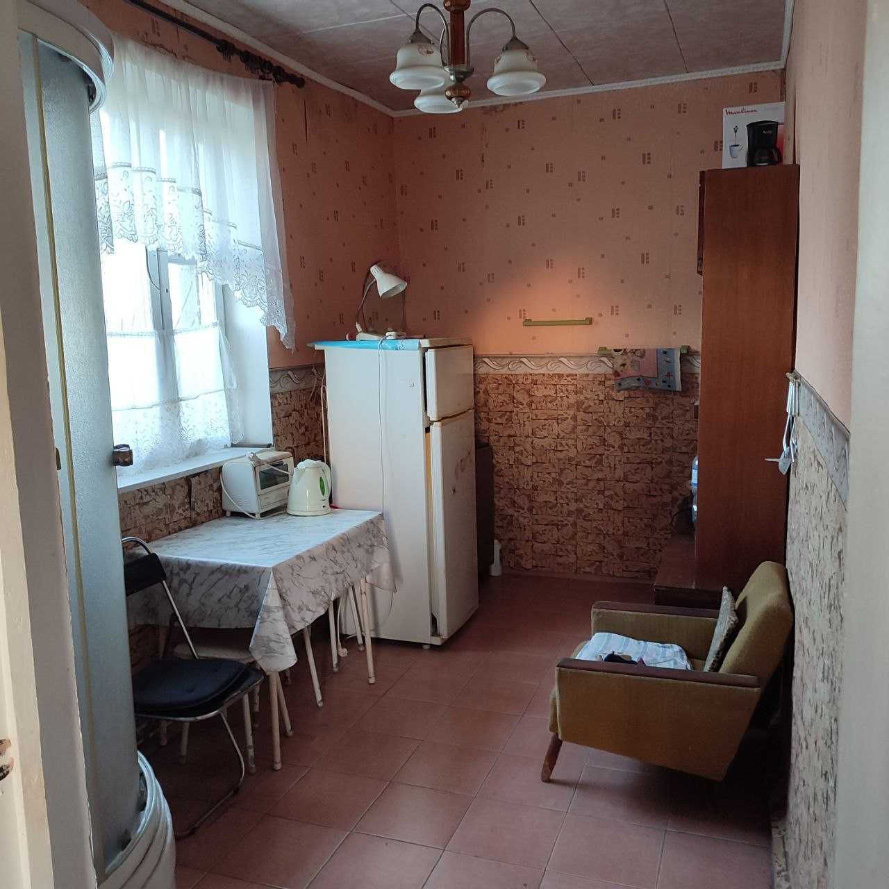 Продам дачу, 4 км до моря, угловой участок.
