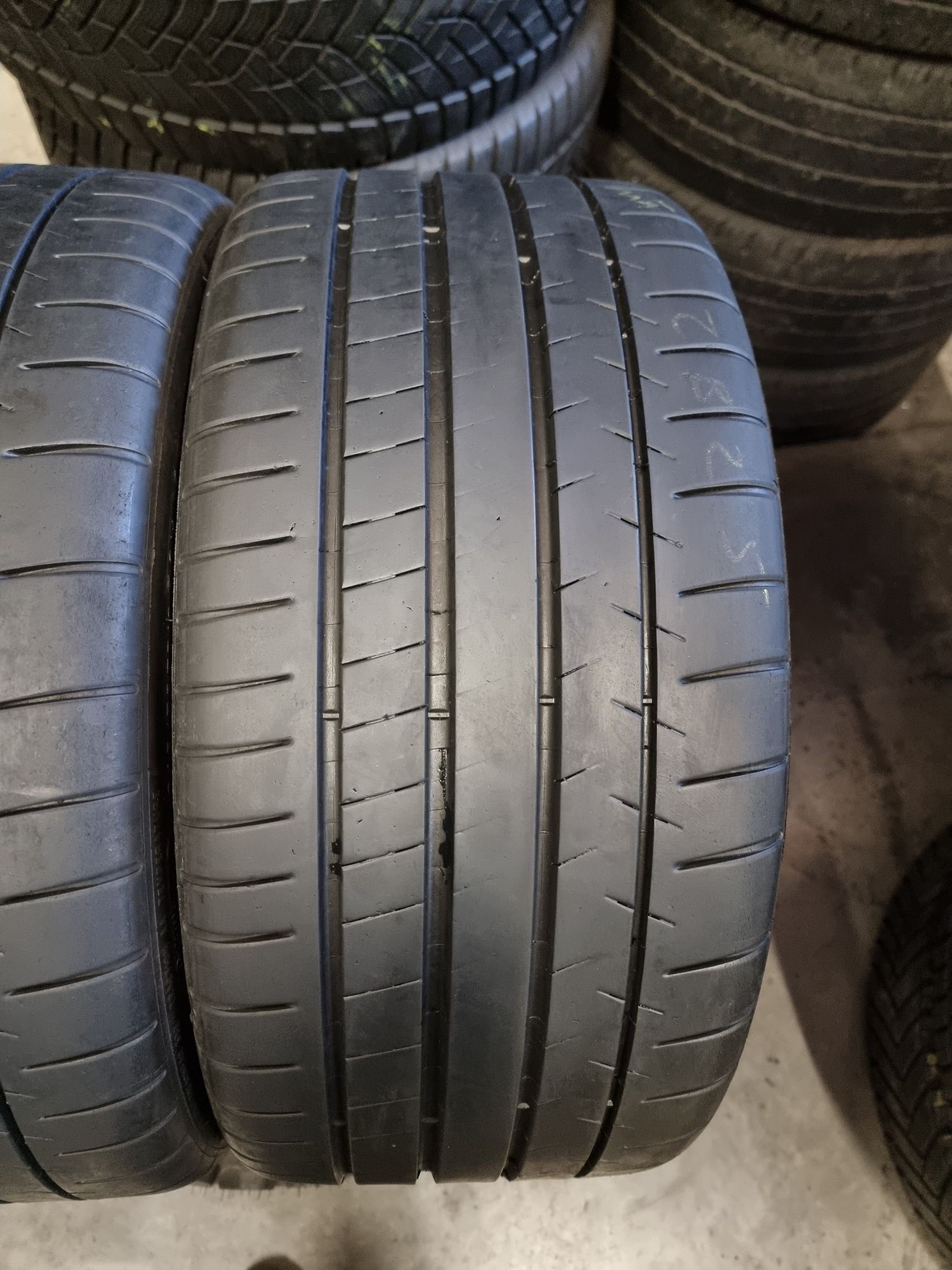 Шини літні 245х35хR18 Michelin Pilot Super Sport 2 ШТ 85% Протектор