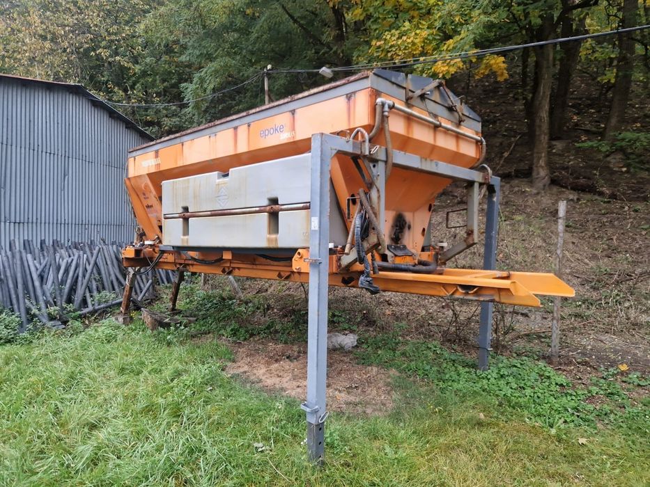 Posypywarka piaskarka solarka Epoke sh 3500 6m³ nido pas schmidt 6x4