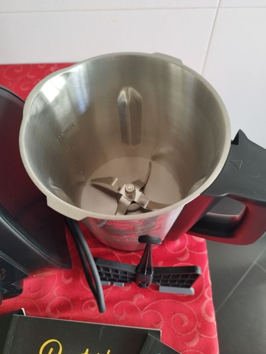 Robot Cecotec Mambo 9590