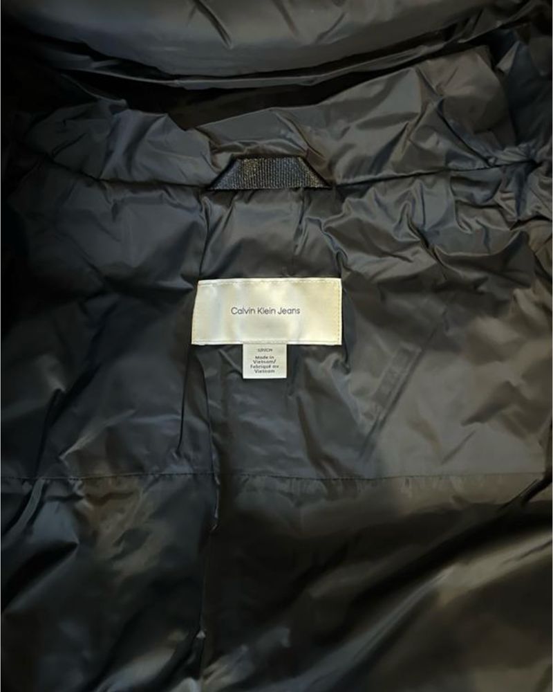 Куртка calvin klein, чорна куртка calvin klein short hooded puffer