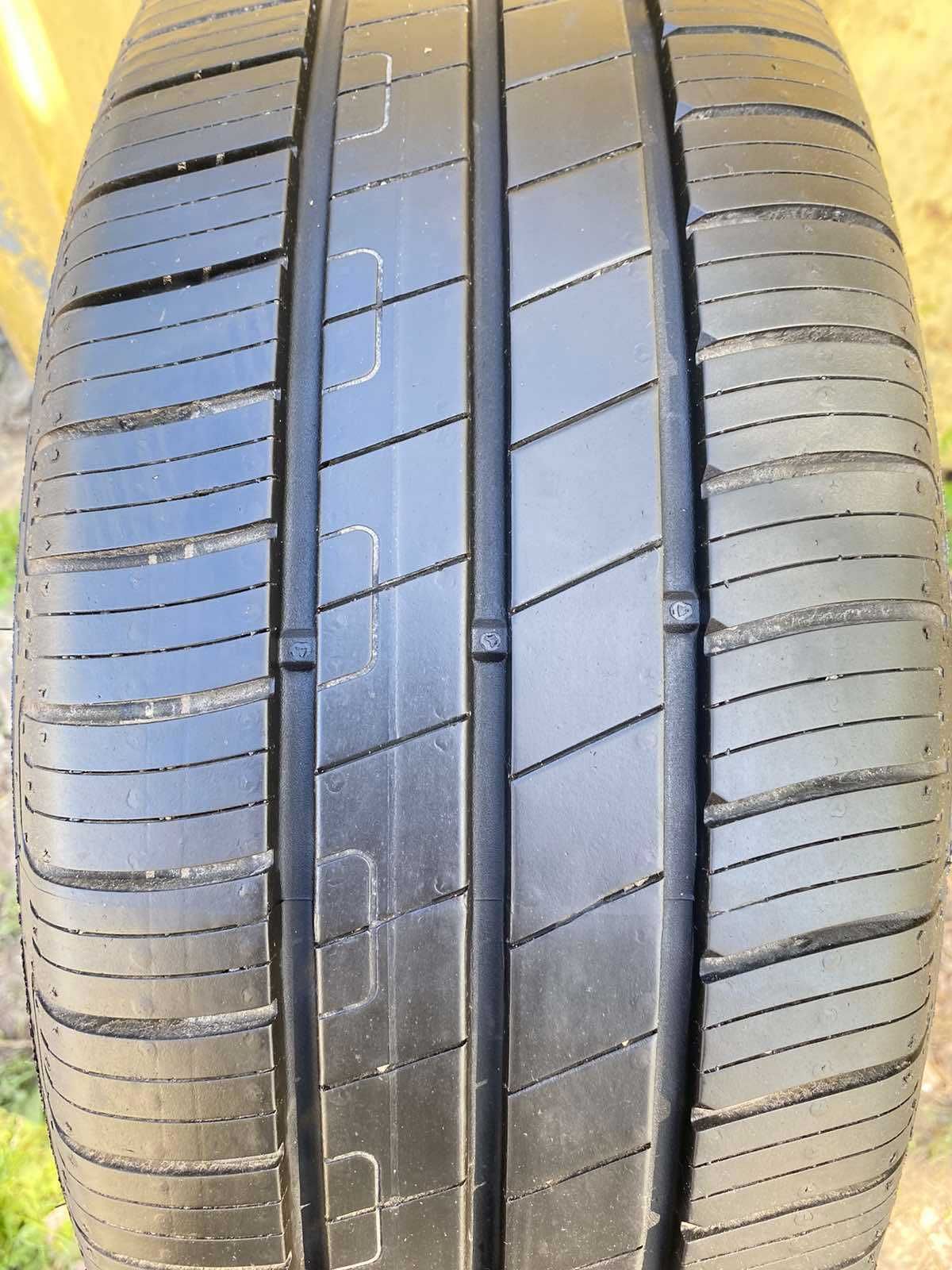 Продам 205/55 r16 Goodyear EfficientGrip Performance