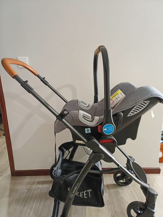 Carrinho de Bebé KINDERKRAFT Esme Multifuncional 3 em 1
