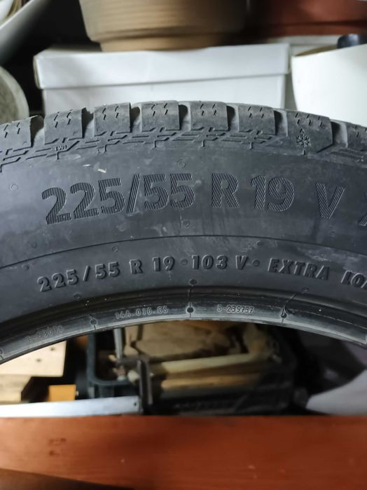 Opony zimowe 225/55/19 R19 Continental