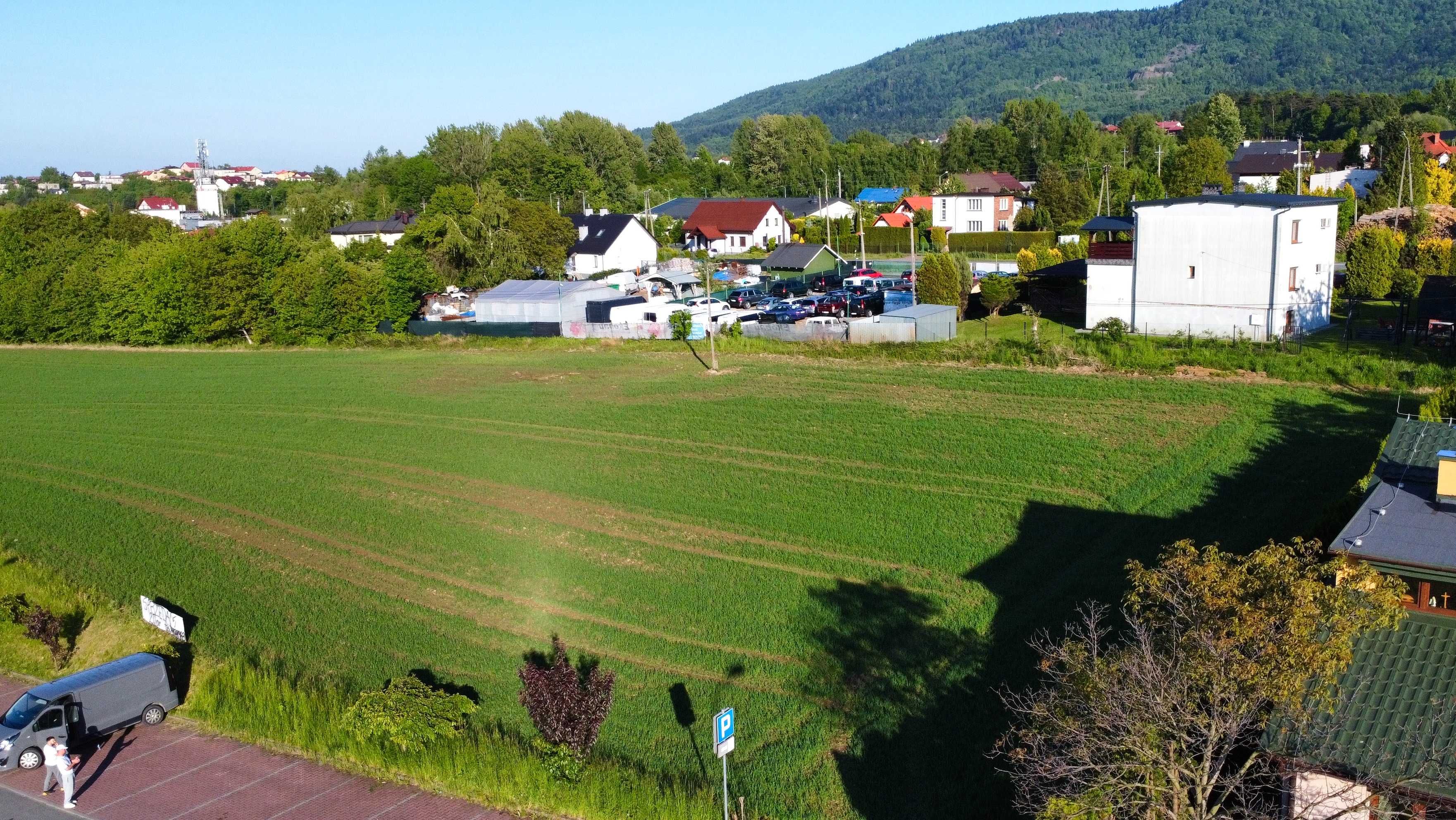 Sprzedam działkę usługową Kozy 20 arów POD INWESTYCJĘ