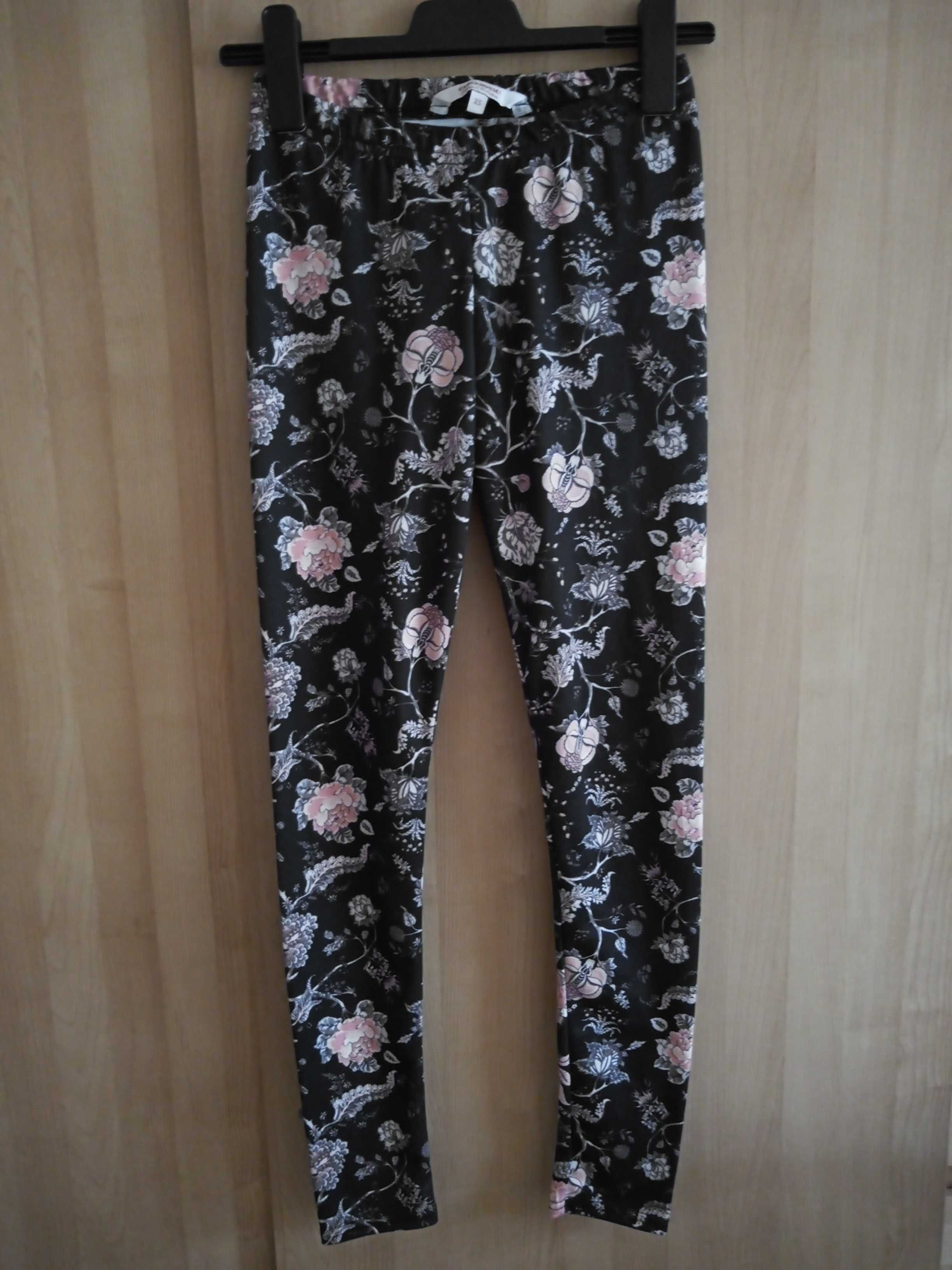 legginsy XS clockhouse c&a nowe w kwiaty