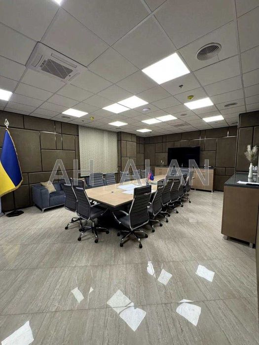 Оренда офісу в бізнес-центрі "Summit" вул. Грушевського, 9б