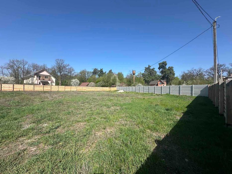 Продам земельну ділянку 10 сот в смт Ворзель, вул. Мічуріна!