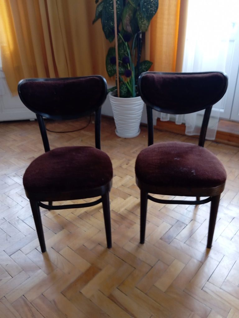 Krzesła drewaniane, PRL.