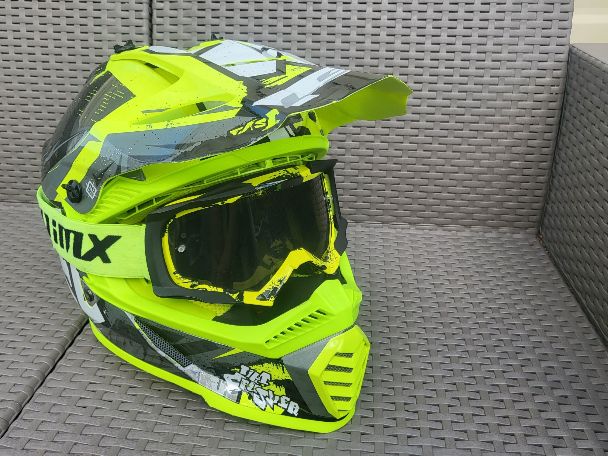 Kask na crossa dziecięcy rozmiar M, gogle IMX