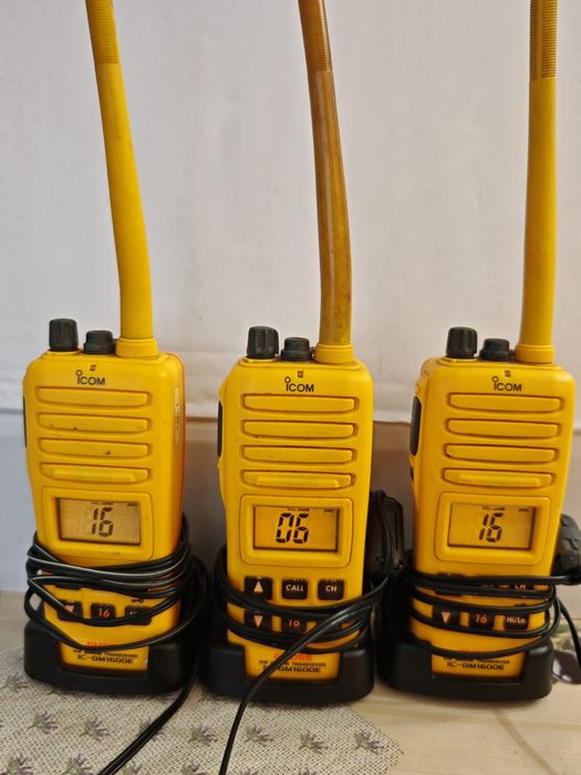 VHF радиостанции