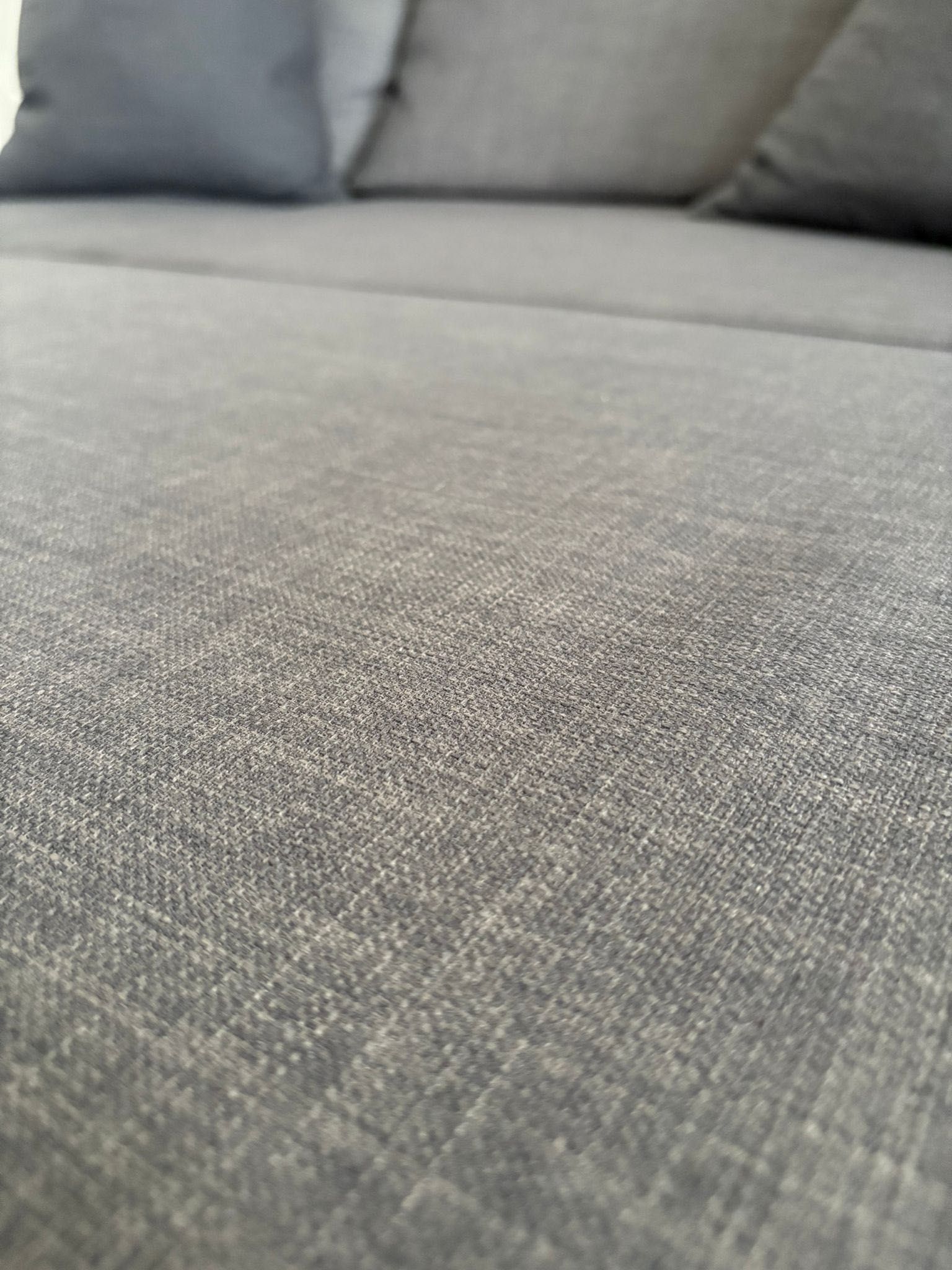 Sofá chaise long e cama