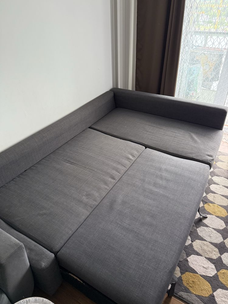 Sofa narożna w dobrym stanie