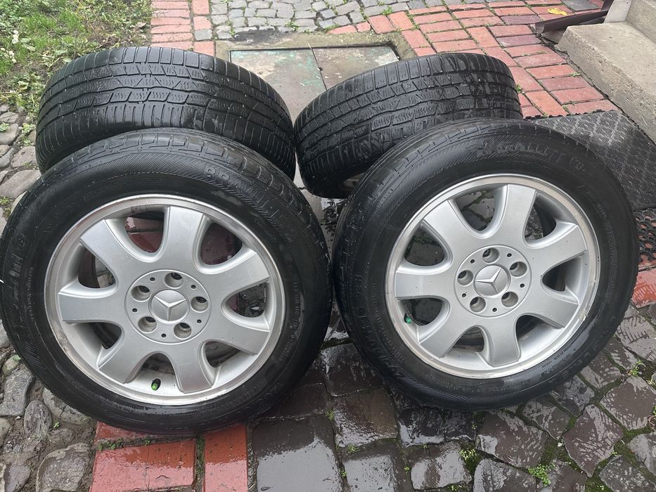 Продам титани з резиною 205-60- р16