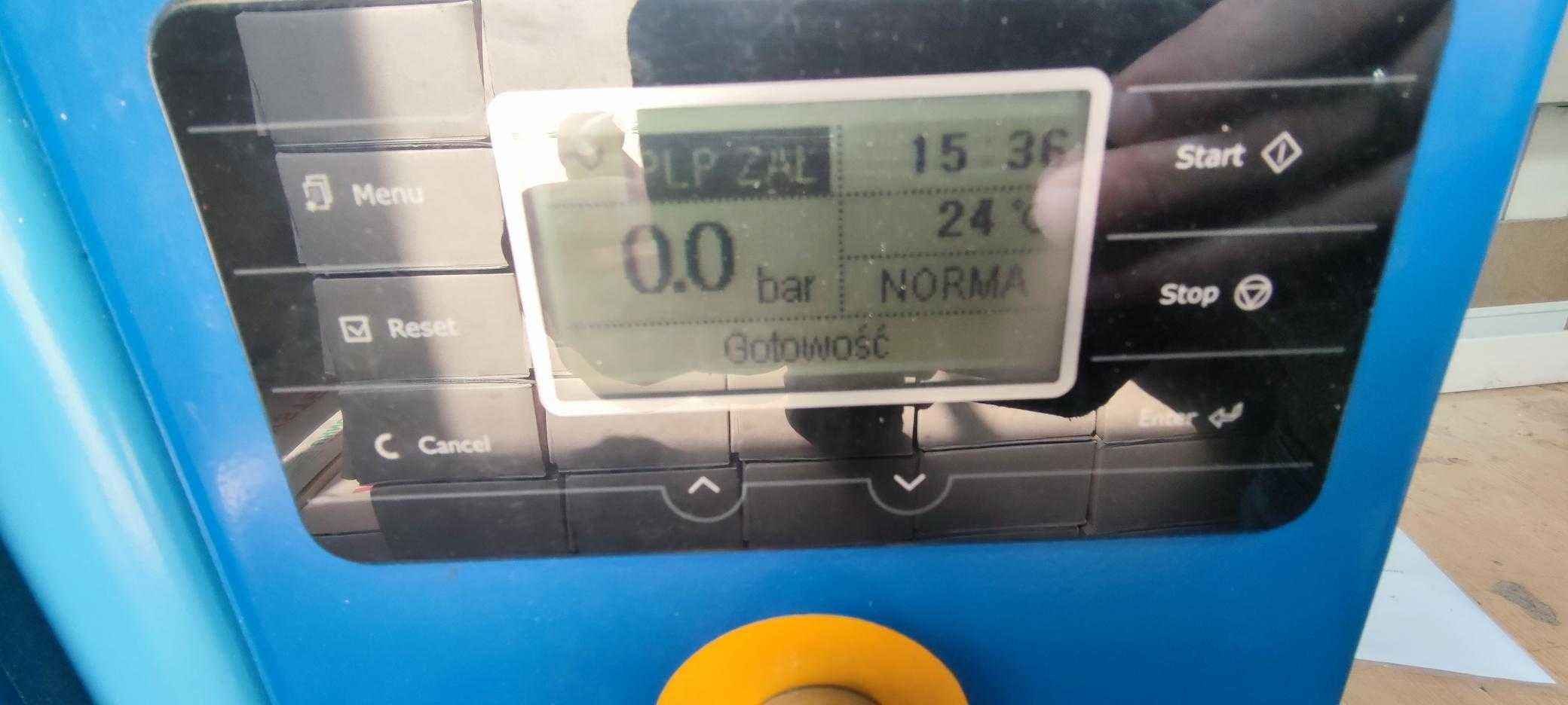 Kompresor śrubowy WAN-NK 7,5 kW 400l 1030 l/min z osuszaczem.