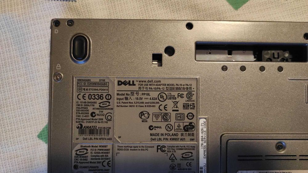 Dell Latitude D630 Kompletna obudowa, matryca itp. Stan bardzo dobry.